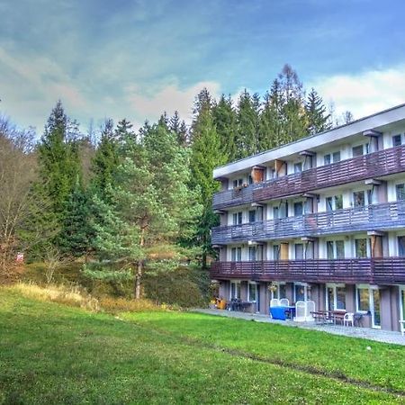 Apartman Na Kraji Lesa Všemina Екстериор снимка